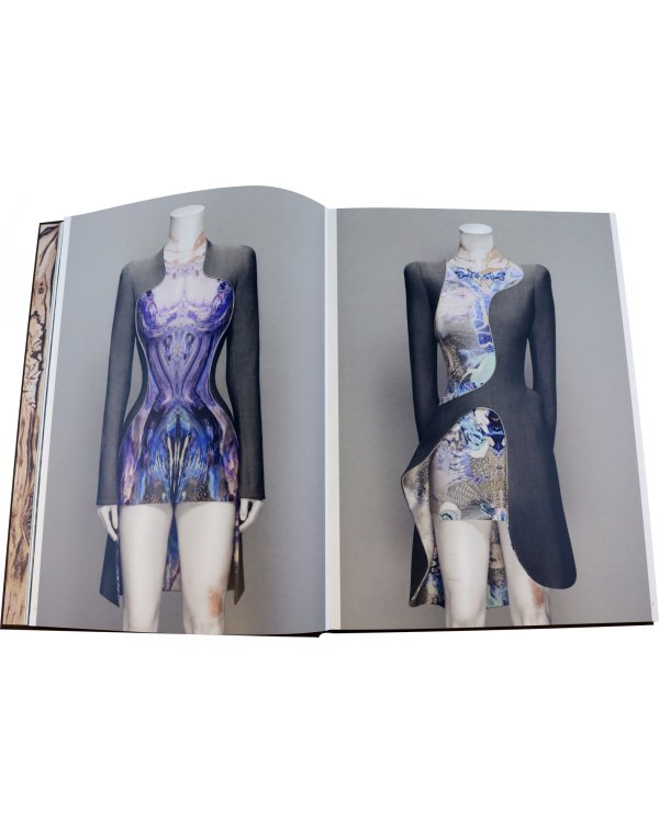 Alexander McQueen: Savage Beauty