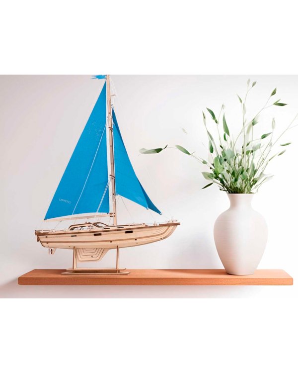 Сборная модель из дерева. Парусная яхта "Лазурный ветер"