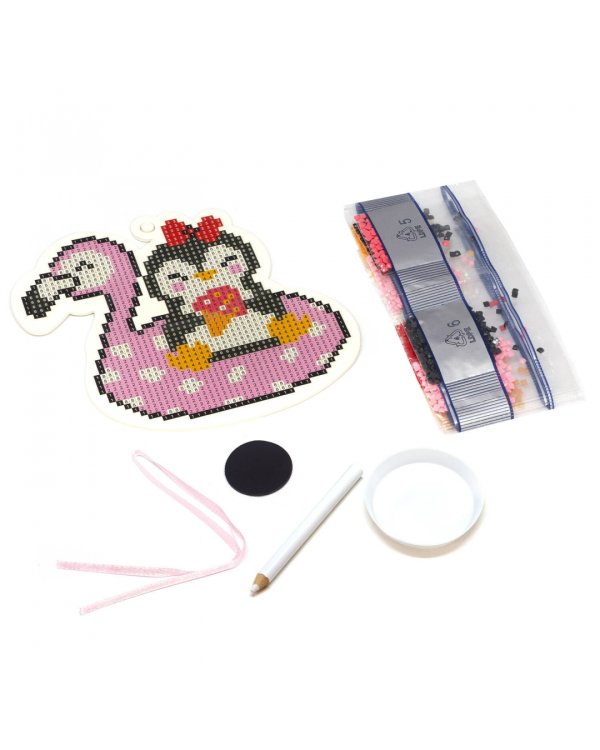 Алмазная фигурка с магнитом и ленточкой Счастливый пингвин