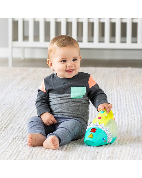 INFANTINO Музыкальный светящийся мини-пылесос