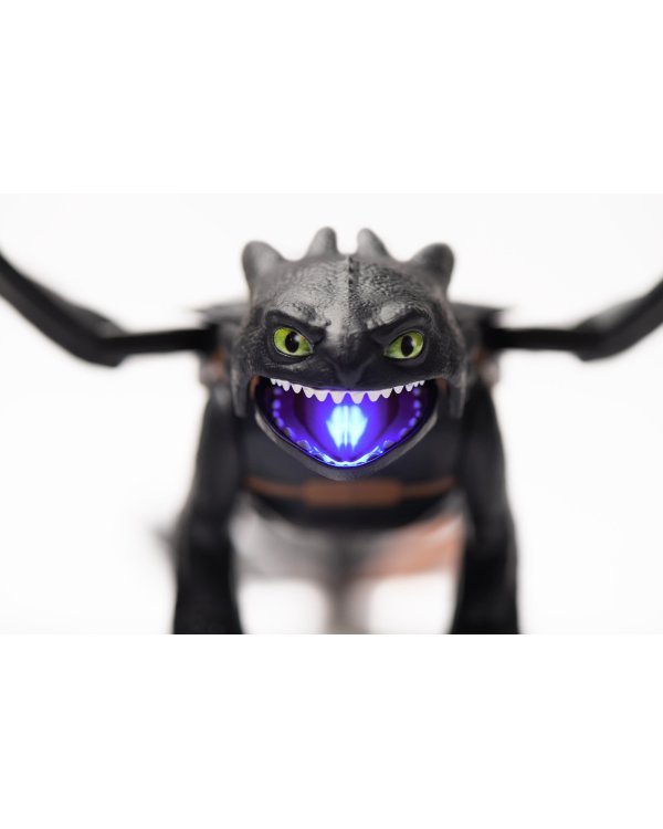 DRAGONS Интерактивная игрушка Ночная Фурия с плазменным залпом