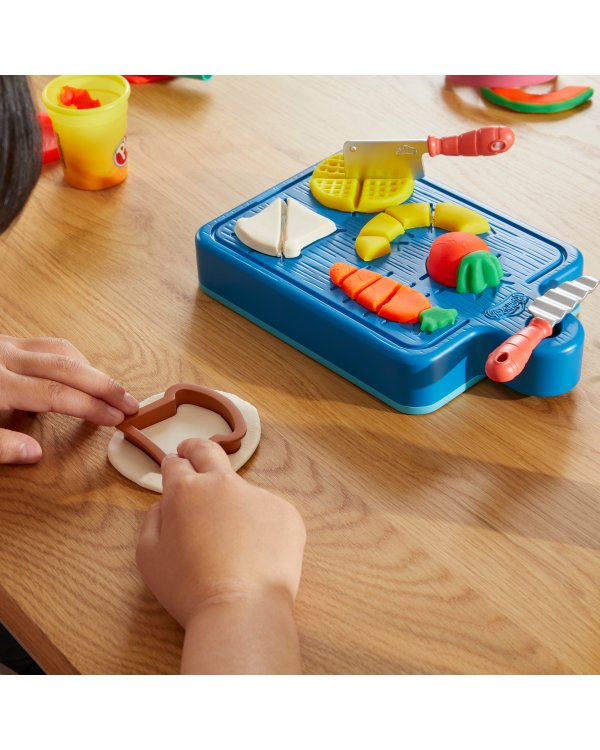 PLAY-DOH Игровой набор Поваренок