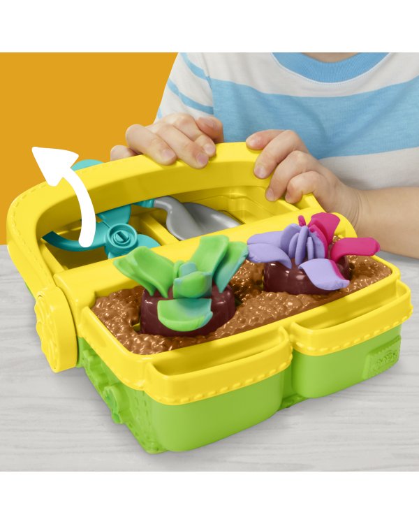 PLAY-DOH Игровой набор Цветущие цветы