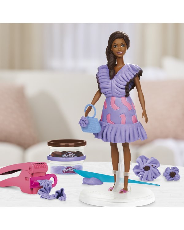 PLAY-DOH BARBIE игровой набор Барби Модница в оборках
