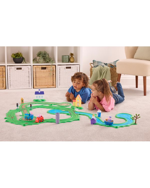 PEPPA PIG Whizz Around Peppa Игрушечный комплект "Мир Пеппы"