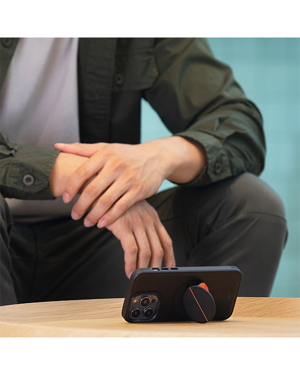 Дополнительное изображение книги «Uniq etui Novo iPhone 14 Pro 6,1" czarny|midnight black»