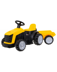 Трактор с прицепом