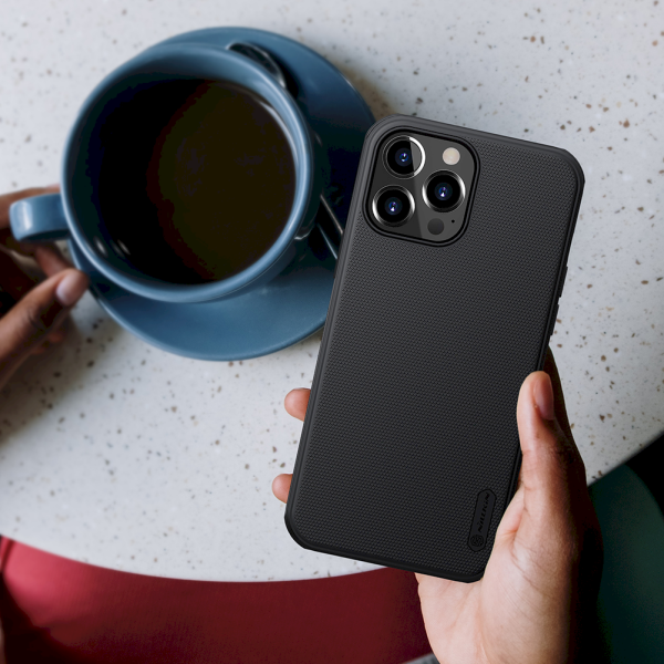Обложка книги «Nillkin Super Frosted PRO Back Cover for iPhone 13 Pro Max Black (Without Logo Cutout)»