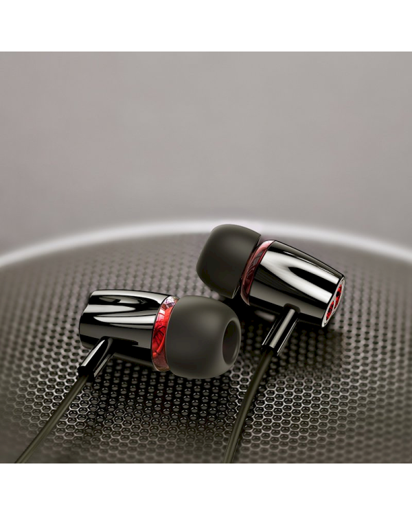 Дополнительное изображение книги «Joyroom in-ear earphones 3.5mm mini jack with remote and microphone black (JR-EL114)»