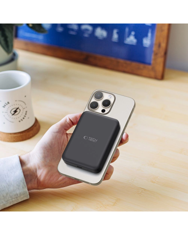 Tech-Protect LifeMag PB11 Powerbank с портом USB-C MagSafe 10000mAh 15W - черный + кабель USB-C