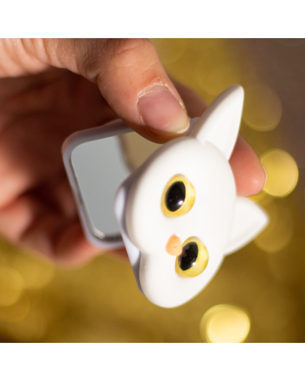 Cat Holder white