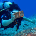 Дополнительное изображение книги «Tech-Protect Waterproof Case водонепроницаемый IPX8 для смартфонов 4,7-6,7" - черный и оранжевый»