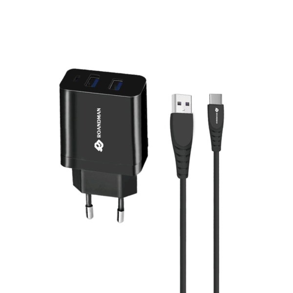 RO&MAN универсальное зарядное устройство USB / 5V / 2.4A + USB-C провод 1М черная