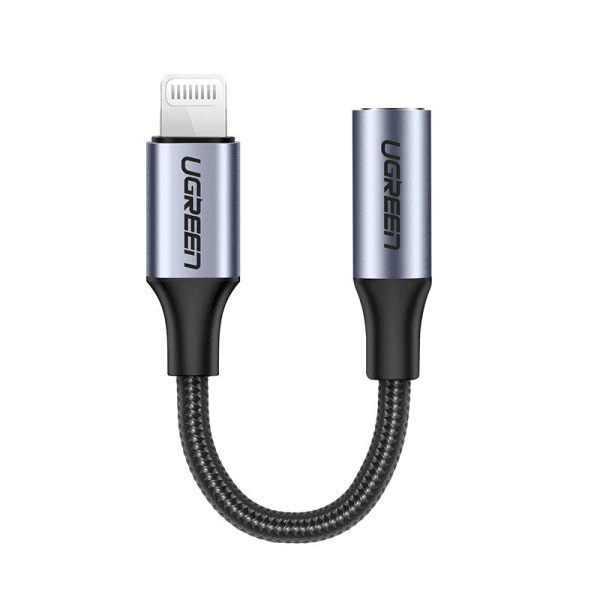 Обложка книги «Ugreen 3,5 mm mini jack - Lightning MFI (Made For iPhone) adapter cable 10 cm black (US211 30756)»