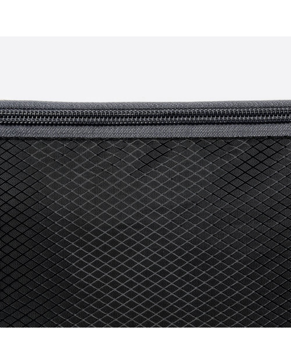 Ultimate Running Belt with headphone outlet  black