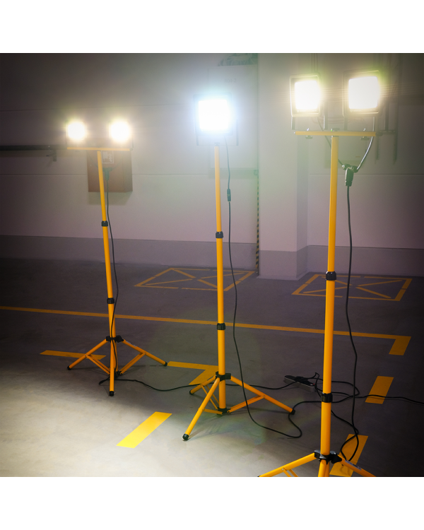 Рабочий светильник светодиодный 2х50Вт 4500К со штативом Forever Light