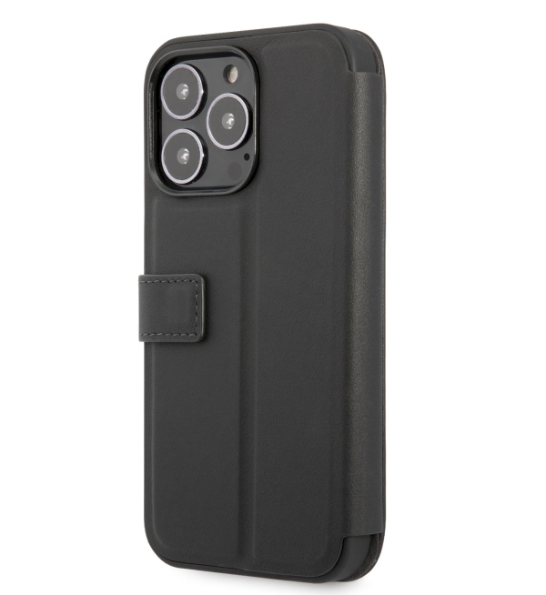 Обложка книги «BMBKP13LPUCARTCBK BMW M Book Carbon Stripe Case for iPhone 13 Pro Black»