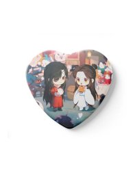 Значок металлический "Благословение небожителей. Чиби игрушки. Сердце"