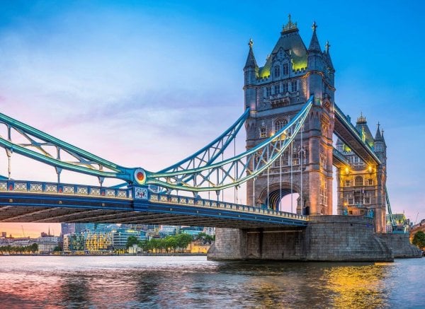 ГОРОД (Рыжий Кот) Алмаз мозаика (блест.) 30х40 см,с подр.,с полн.заполн.цв.Лондонский мост на закате.(Арт. AS34016)