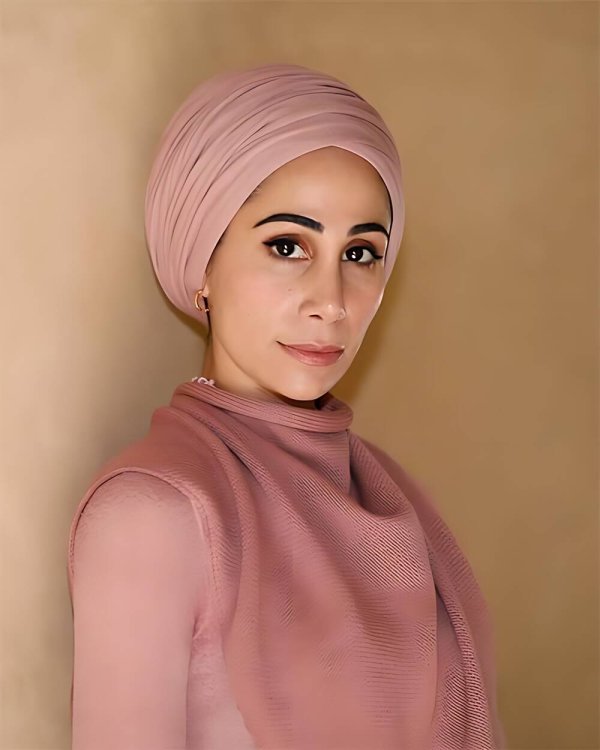 Watch Me (Tahereh Mafi) Посмотри на меня (Тахира Мафи) / Книги на английском языке