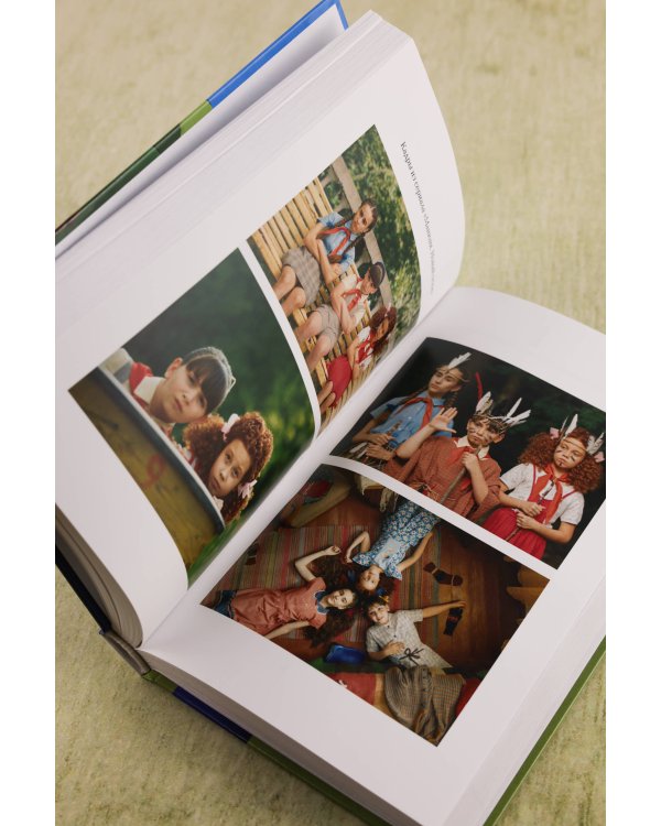 Манюня пишет фантастичЫскЫй роман