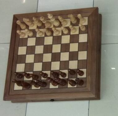 Шахматы деревянные магнитные. Подарочные (40x40 см) фигуры из дерева. Арт. D31798