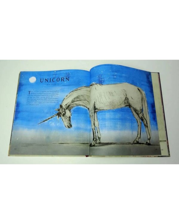 Fantastic Beasts and Where to Find Them Illustrated Edition J.K. Rowling Фантастические твари и где они обитают Д.К. Роулинг/Книги на английском языке