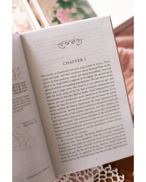 Дополнительное изображение книги «Sense and sensibility. Вечные истории в оригинале»