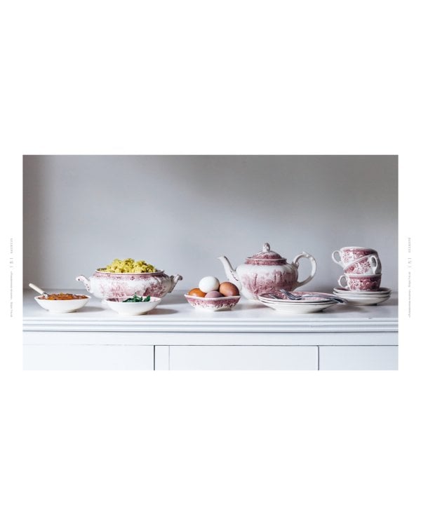 Книга о пище духовной и телесной. 100 рецептов блюд из классики мировой литературы