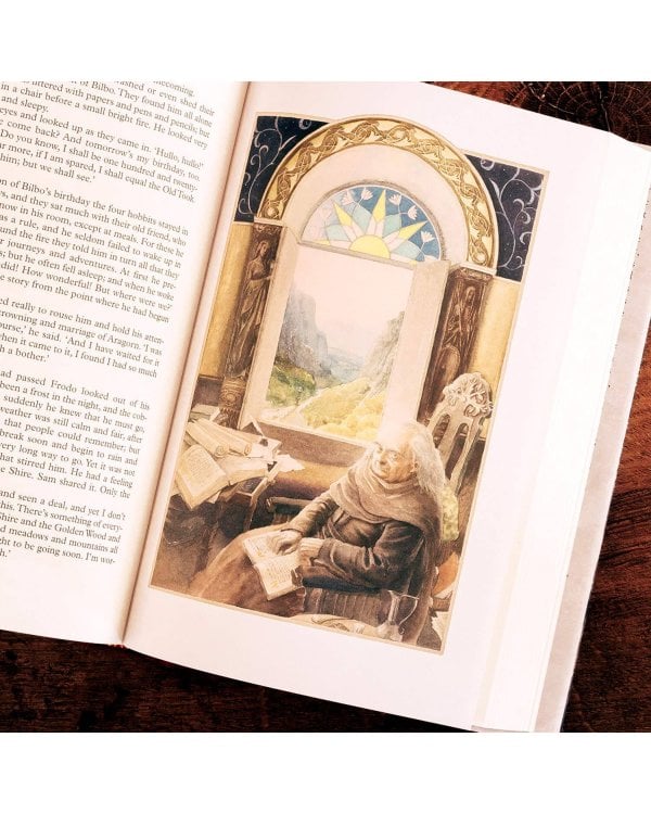 Дополнительное изображение книги «The return of the king Illustrated edition (J.R.R Tolkien) Возвращение короля иллюстрированное издание (Дж. Р. Толкин) /Книги на английском языке»