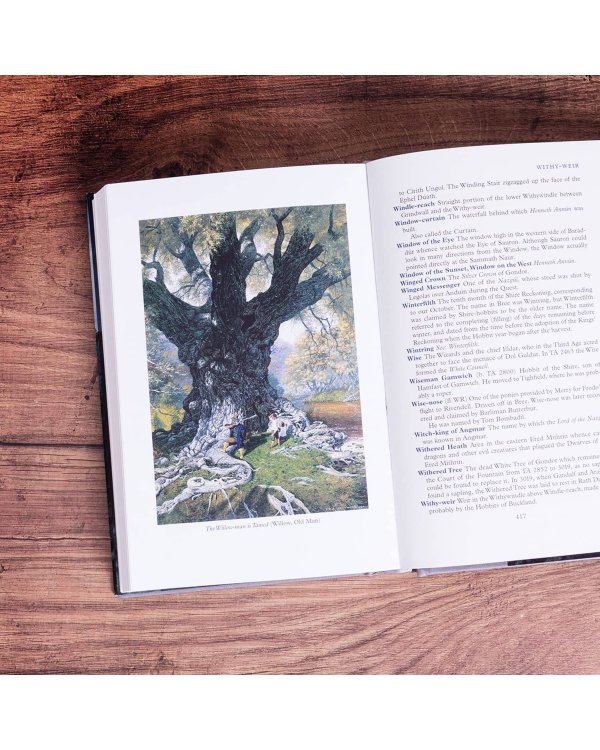 Дополнительное изображение книги «The Complete Guide to Middle-earth (Robert Foster) Самый полный путеводитель по Средиземью (Роберт Фостер) /Книги на английском языке»