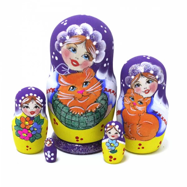 Матрешка Девочка с котом (фиолетовая) 5м9