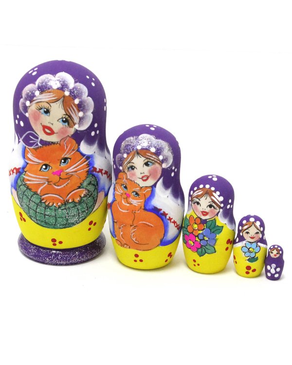 Матрешка Девочка с котом (фиолетовая) 5м9