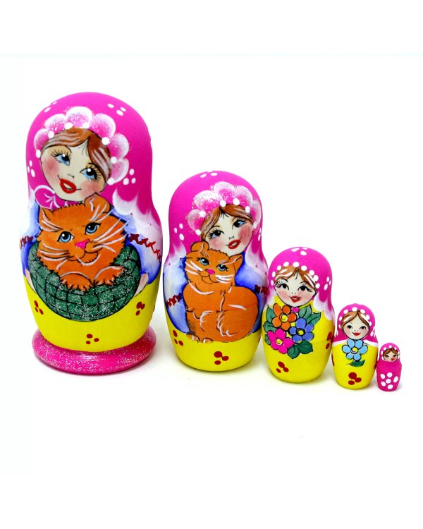 Матрешка Девочка с котом (розовая) 5м9