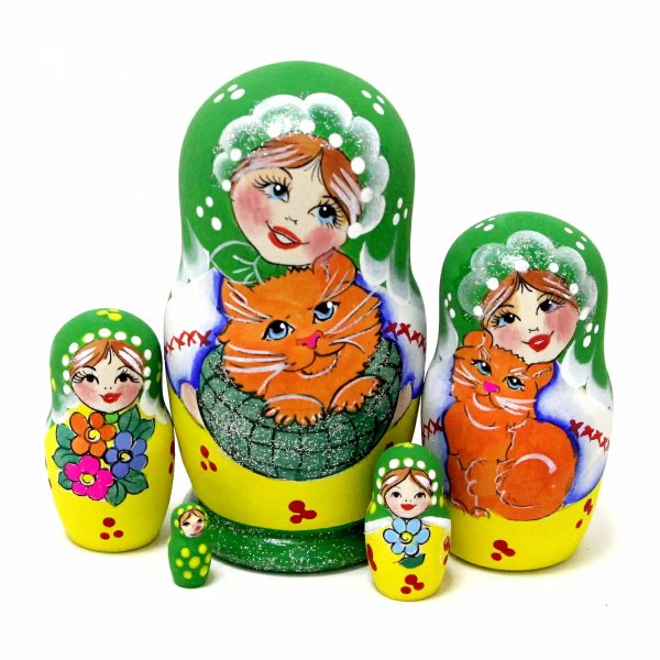 Матрешка Девочка с котом (зеленая) 5м9
