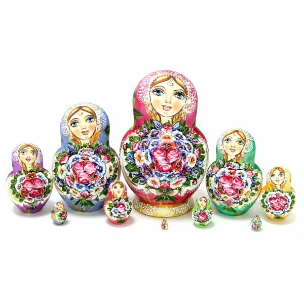 Матрешка Людмила красная 10 м 17 см