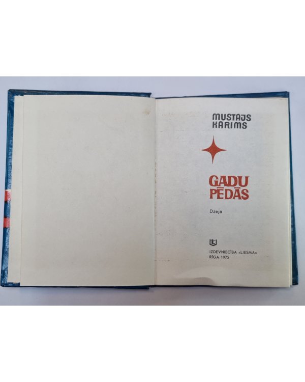 Gadu pēdās