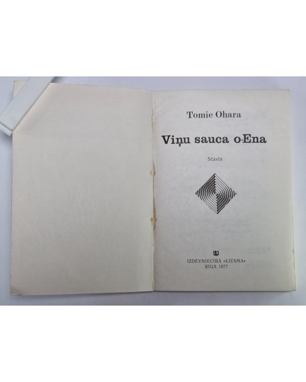 Viņu sauc o-Ena