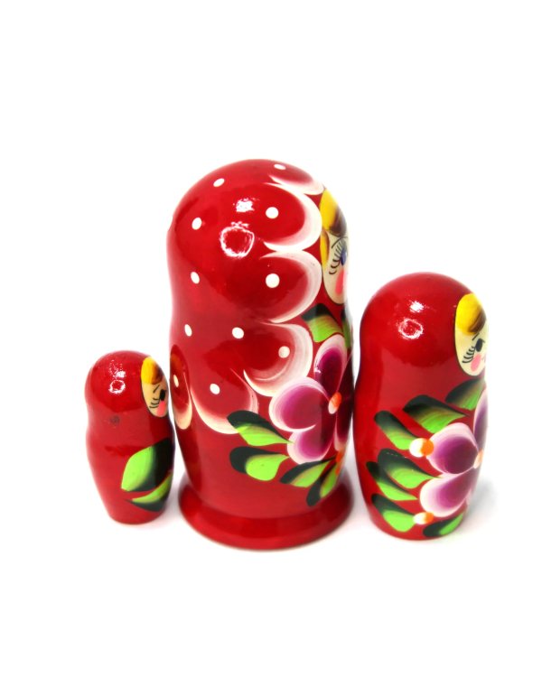 Матрешка Нина красная 3м9