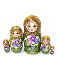 Матрешка Эля с анютиными глазками (золотая) 5 мест 17 см