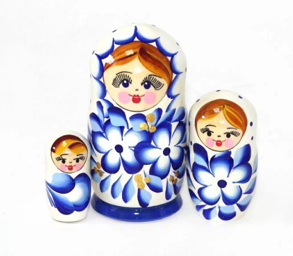 Матрешка Нина белая 3м9