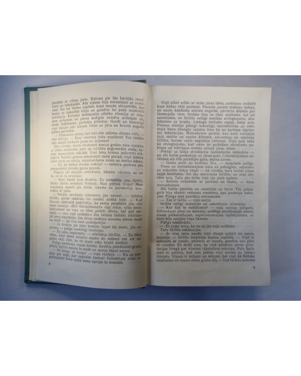 Dž.Londons. Kopoti raksti 8. Saules dēls. Lepnības nams. Maikls, Džerija brālis