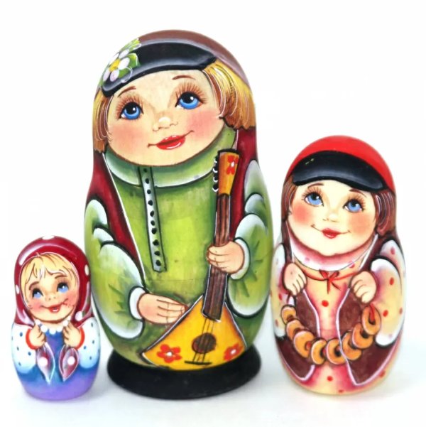 Матрешка Денис с балалайкой (зеленая) 3м11