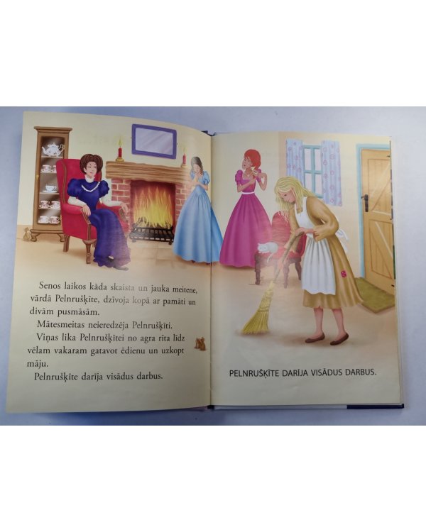Es protu lasīt... .Pelnrušķīte