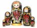 Матрешка гроздь смородины на черном