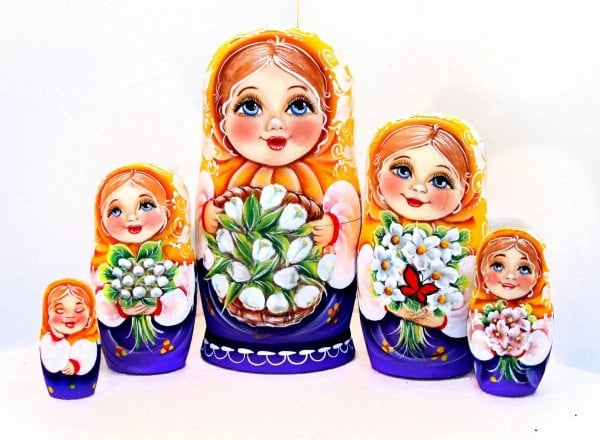 Матрешка Мария с подснежниками 5м17