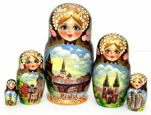 Матрешка Прага бордовая 5м17