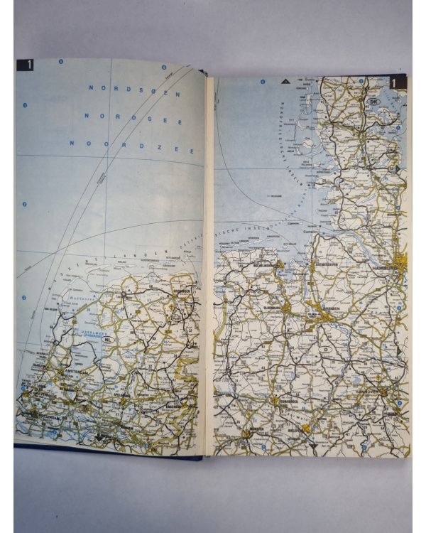 Road atlas. Atlas routier. Autoatlas. Автоатлас. Europe. Европа