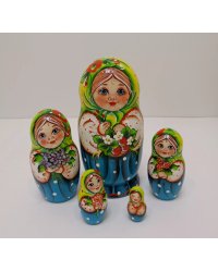 Матрешка Даша с земляникой (желто-голубая) 5м14