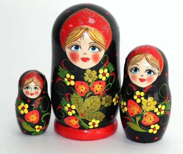 Матрешка Ягодка У 3м12 Матрешка Ягодка У 3м12